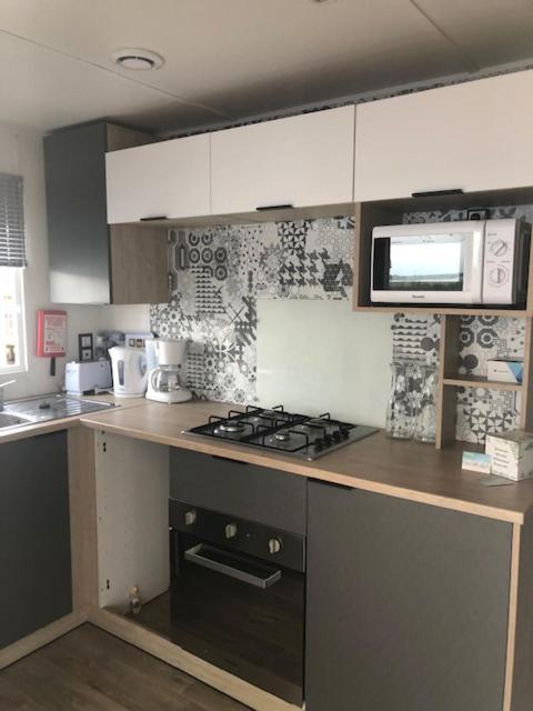 Mobilhome Canet En Roussillon - Canet Plage Loc Bagian luar foto